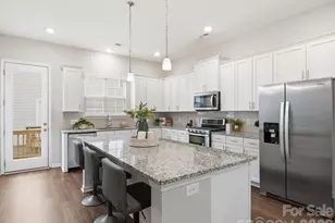1038 Doveridge St, Charlotte, NC 28273 - Photo 5
