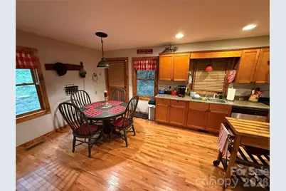 349 Barefoot Cove, Burnsville, NC 28714 - Photo 9