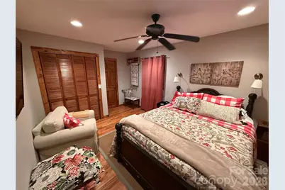 349 Barefoot Cove, Burnsville, NC 28714 - Photo 3