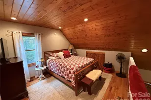 349 Barefoot Cv, Burnsville, NC 28714 - Photo 5