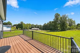 2937 Frank Whisnant Rd, Morganton, NC 28655 - Photo 29