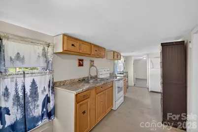 2805 H T Road, Lenoir, NC 28645 - Photo 13