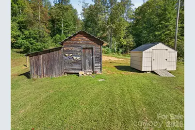 2805 H T Road, Lenoir, NC 28645 - Photo 37