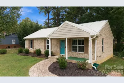 203 Crestview Drive, Thomasville, NC 27360 - Photo 3