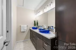 322 W 10th St, Charlotte, NC 28202 - Photo 11