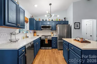 169 Meadow Glen Drive, Troutman, NC 28166 - Photo 5