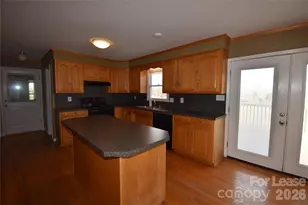 3377 Paul Heavner Ln, Lincolnton, NC 28092 - Photo 11
