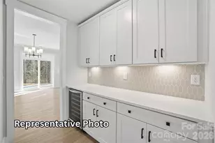 9022 Chasewood Pl Dr, Charlotte, NC 28227 - Photo 5