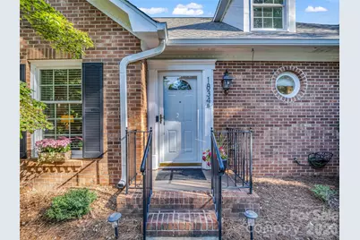 1834 Robinwood Road #B, Gastonia, NC 28054 - Photo 3