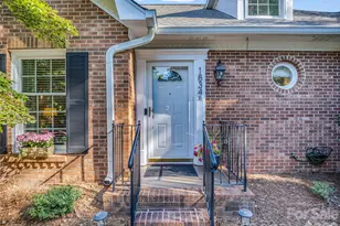 1834 Robinwood Rd, Gastonia, NC 28054 - Photo 3