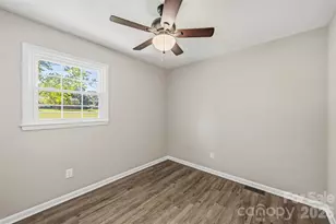 125 Longfield Dr, Mooresville, NC 28115 - Photo 17