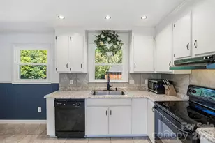 125 Longfield Dr, Mooresville, NC 28115 - Photo 13