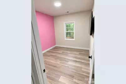 1346 39th Street Circle SW, Hickory, NC 28602 - Photo 13