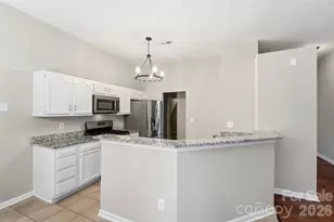 9326 Royal Highlands Ct, Charlotte, NC 28277 - Photo 9