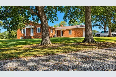 2410 Wallace None, Midland, NC 28107 - Photo 5