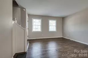 311 Wakefield Rd, Charlotte, NC 28209 - Photo 9