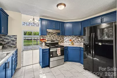 325 Briarcliff Road, Grover, NC 28073 - Photo 11