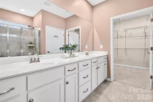 201 Picasso Ln, Mount Holly, NC 28120 - Photo 29