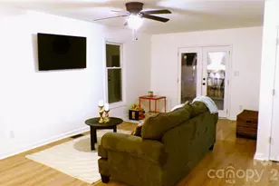 5504 Ilford St, Charlotte, NC 28215 - Photo 3