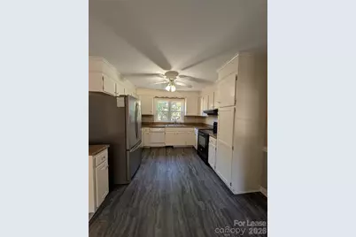 7218 Quail Ridge Drive, Charlotte, NC 28226 - Photo 7