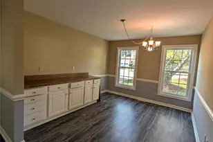 7218 Quail Ridge Dr, Charlotte, NC 28226 - Photo 5