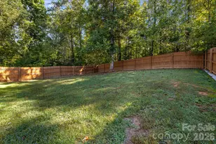 655 School Rd E, Asheville, NC 28803 - Photo 5