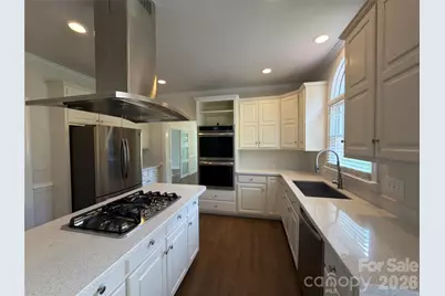 4215 3rd Street NW, Hickory, NC 28601 - Photo 3