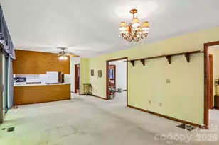 198 Woods End Dr, Hendersonville, NC 28739 - Photo 13