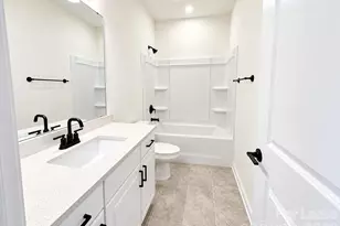 1631 Blanche St, Charlotte, NC 28262 - Photo 13