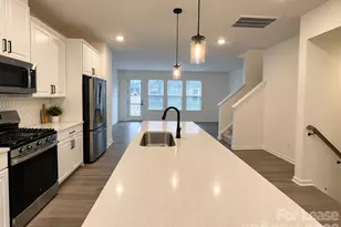 1631 Blanche St, Charlotte, NC 28262 - Photo 5