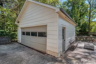 6129 Page Ct, Charlotte, NC 28270 - Photo 35