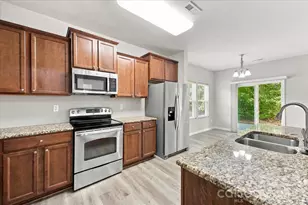 3724 Martele Dr, Mint Hill, NC 28227 - Photo 9