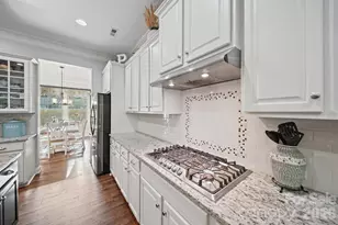 2028 Donovan Dr, Matthews, NC 28104 - Photo 7