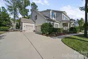 2028 Donovan Dr, Matthews, NC 28104 - Photo 3