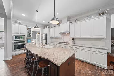 2028 Donovan Drive, Matthews, NC 28104 - Photo 5