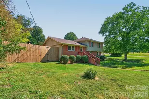 3325 St Evans Rd, Charlotte, NC 28214 - Photo 3
