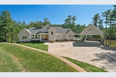 6810 McGalliard Pointe Drive NE, Valdese, NC 28690 - Photo 1