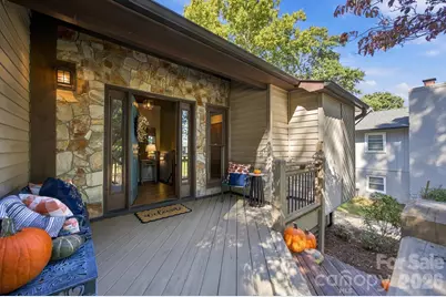 20625 Island Forest Drive, Cornelius, NC 28031 - Photo 19