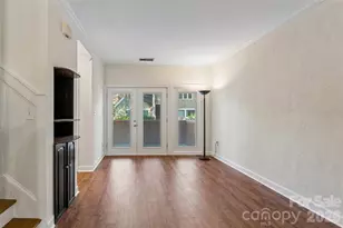 422 W 8th St, Charlotte, NC 28202 - Photo 23