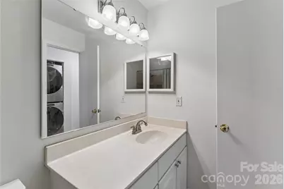422 W 8th Street, Charlotte, NC 28202 - Photo 9