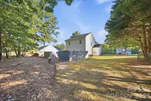 1242 Laurel Woods Dr, Gastonia, NC 28052 - Photo 39