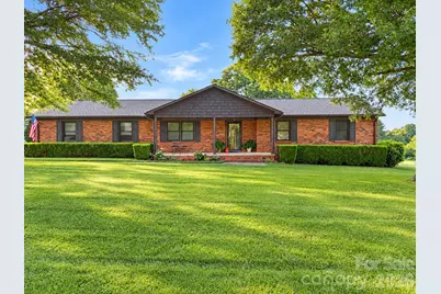 117 Oak Hill Lane, Statesville, NC 28625 - Photo 1