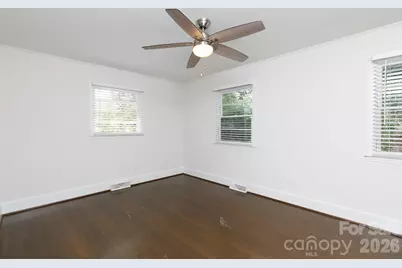 5121 Kistler Avenue, Charlotte, NC 28205 - Photo 9