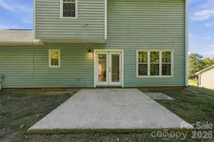 2374 Eagle Glen Ct, Gastonia, NC 28056 - Photo 33