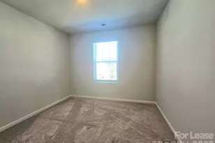 2111 Belterra Dr, Charlotte, NC 28216 - Photo 13