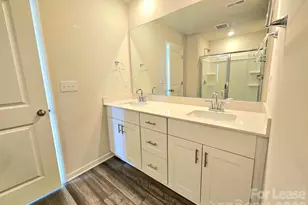 2111 Belterra Dr, Charlotte, NC 28216 - Photo 15