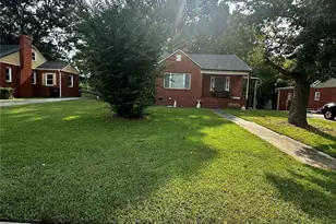 537 Bowman Rd, Charlotte, NC 28217 - Photo 3