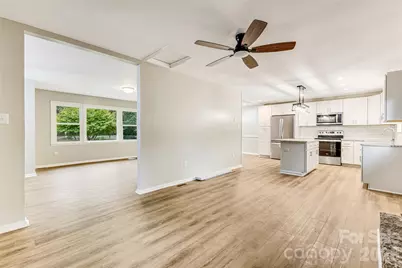929 E Leonard Street, Southport, NC 28461 - Photo 21