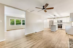 929 E Leonard St, Southport, NC 28461 - Photo 21