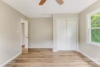929 E Leonard Street, Southport, NC 28461 - Photo 39